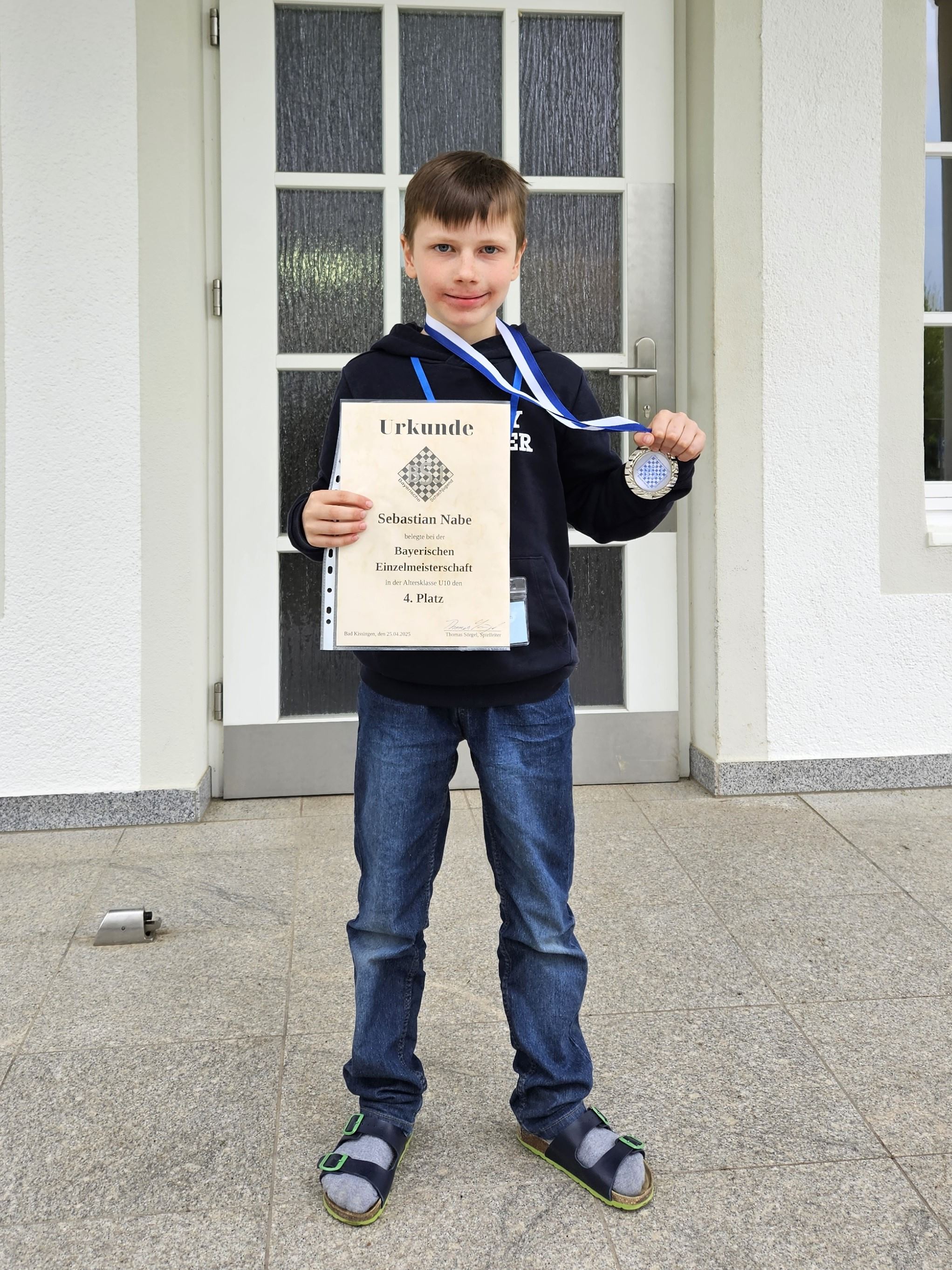 02 Sebastian Nabe mit Rang 4 2025 bei der bayerischen U10 nach der Siegerehrung